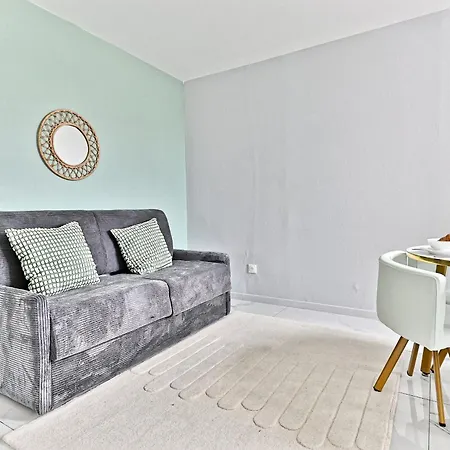 Spacieux En Banlieue Parisienne - Ii Apartamento Gagny